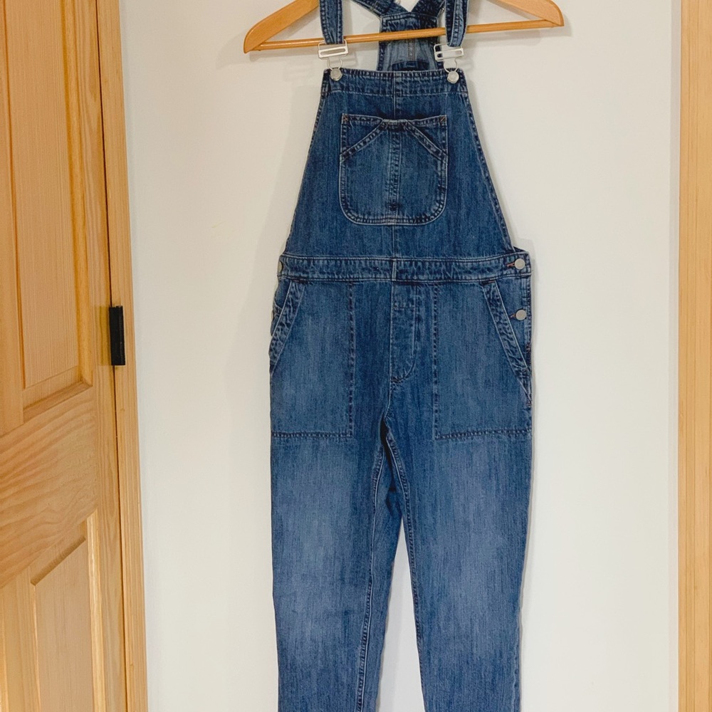 Gap Overalls